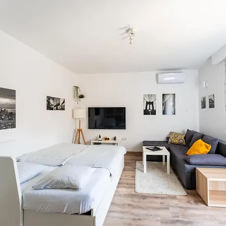 Studio Apartman The Little Prince Apartmani Borik Bjelovar Exterior photo